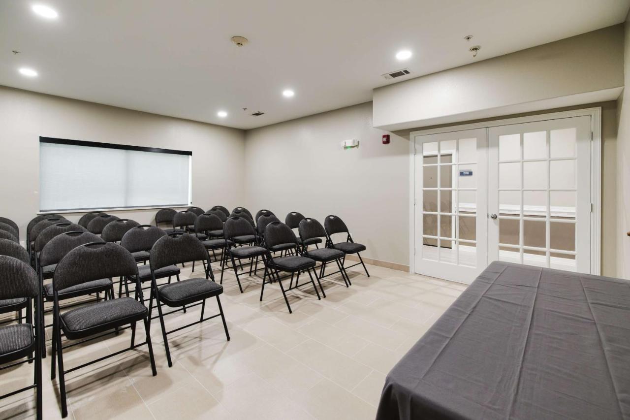 Surestay Studio By Best Western Conroe Downtown Εξωτερικό φωτογραφία