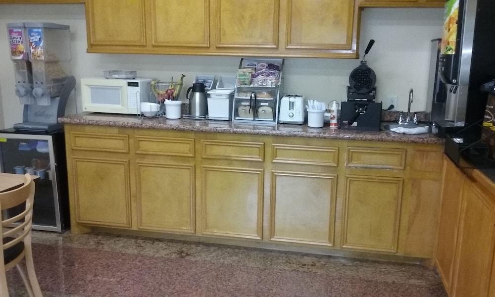 Surestay Studio By Best Western Conroe Downtown Εξωτερικό φωτογραφία