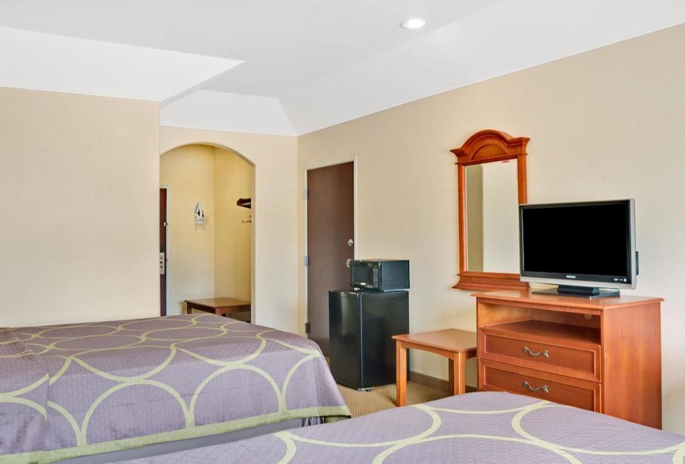 Surestay Studio By Best Western Conroe Downtown Εξωτερικό φωτογραφία